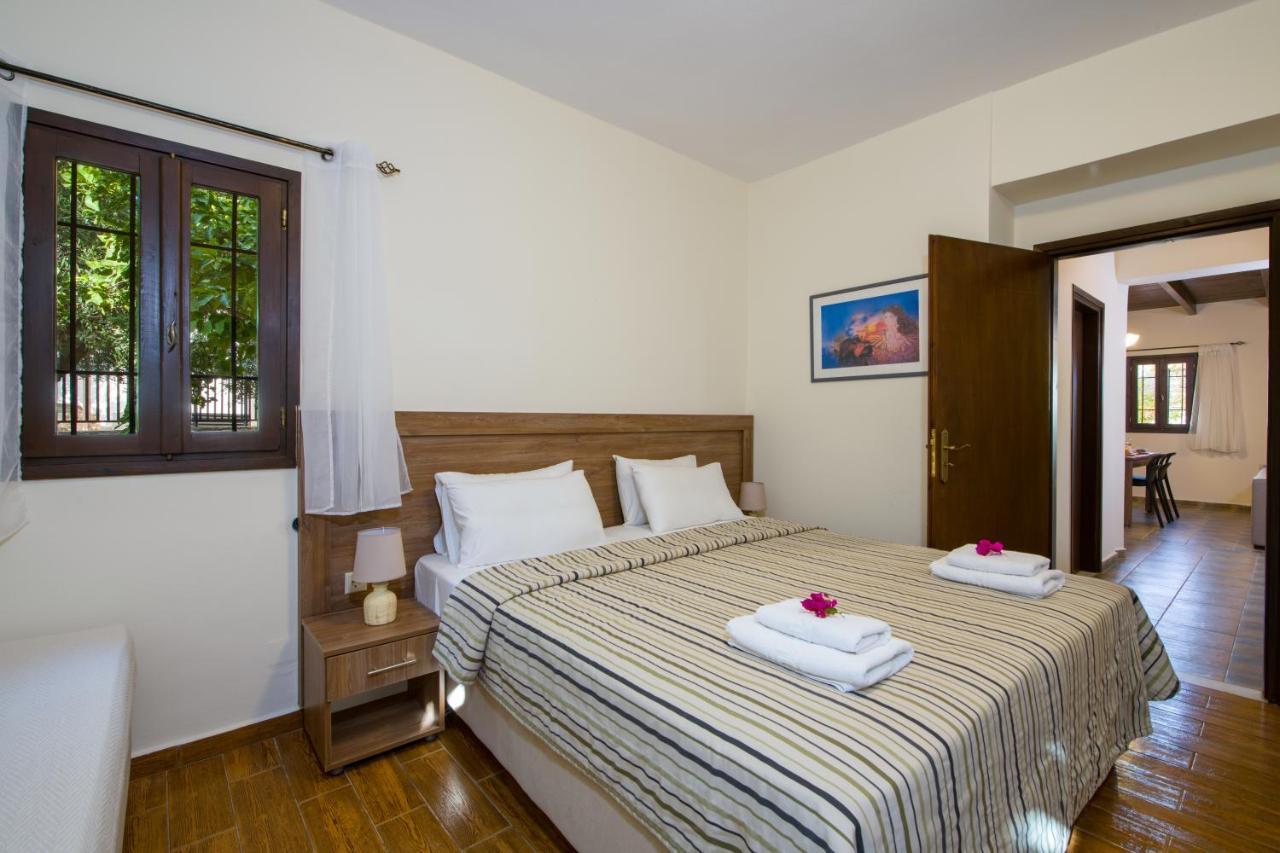 Douliana Villas Bagian luar foto