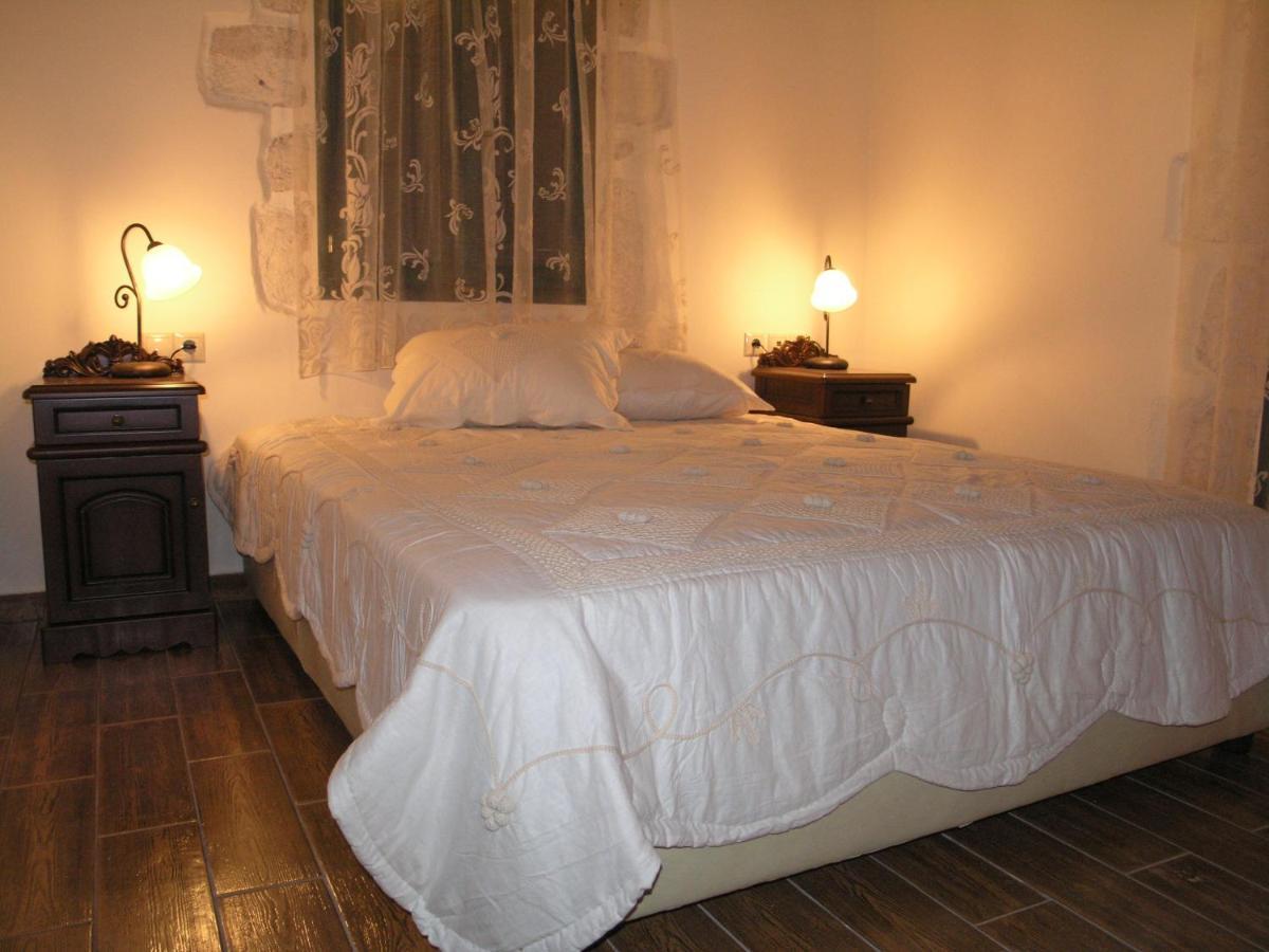 Douliana Villas Bagian luar foto